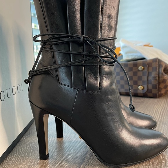 Black Gucci boots - Picture 3 of 8